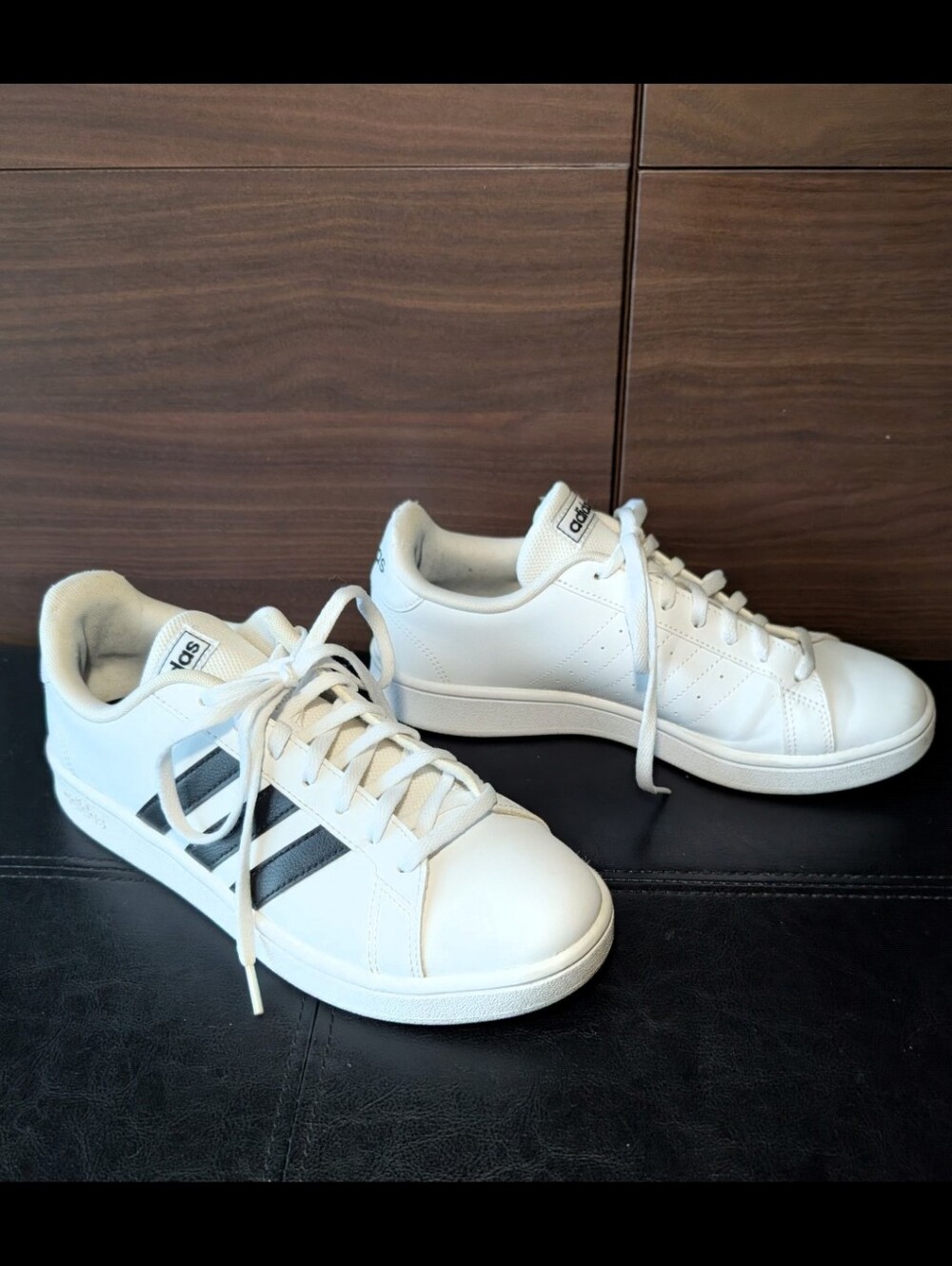 Adidas Sneakers Classic White Black Leather Grand Court 8.5